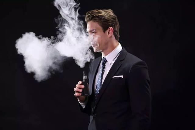 为什么有些人首次使用电子烟会感到不适? 为什么有些人首次使用电子烟会感到不适?