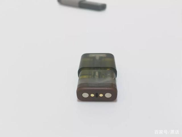 尼古丁盐发明人首创喜雾电子烟评测,全球首款推拉式隐藏烟嘴设计 尼古丁盐发明人首创喜雾电子烟评测,全球首款推拉式隐藏烟嘴设计
