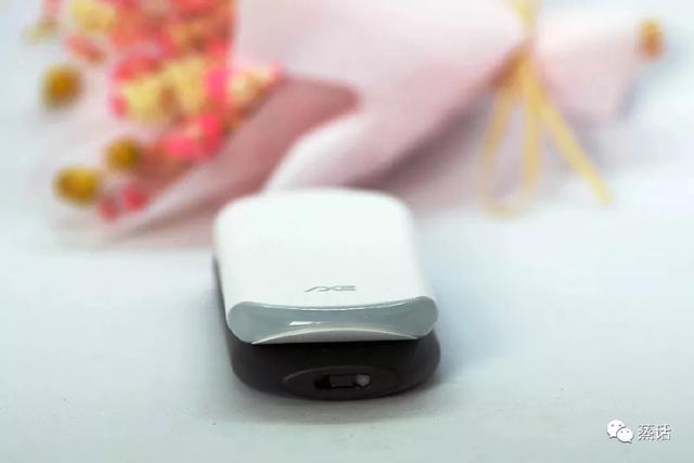 阿波罗旗下品牌:MAXZER ONCE能量呼吸器(一次性小烟)评测 阿波罗旗下品牌:MAXZER ONCE能量呼吸器(一次性小烟)评测