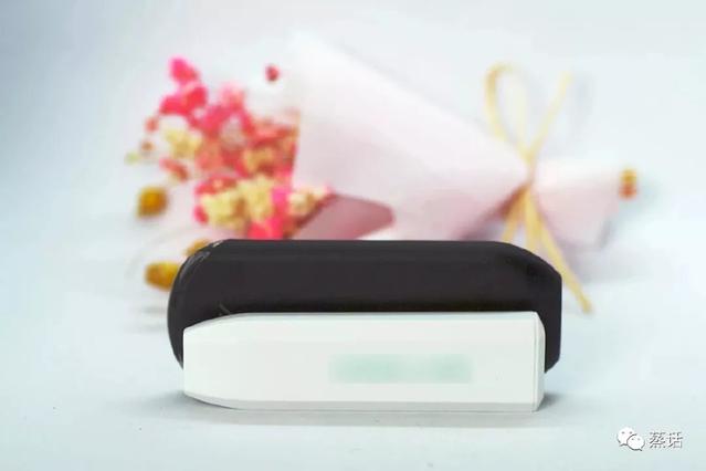 阿波罗旗下品牌:MAXZER ONCE能量呼吸器(一次性小烟)评测 阿波罗旗下品牌:MAXZER ONCE能量呼吸器(一次性小烟)评测