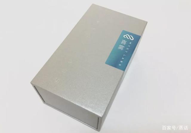 尼古丁盐发明人首创喜雾电子烟评测,全球首款推拉式隐藏烟嘴设计 尼古丁盐发明人首创喜雾电子烟评测,全球首款推拉式隐藏烟嘴设计