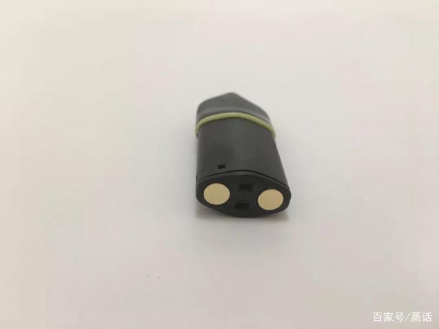 IV艾威换弹小烟套装电子烟评测报告 IV艾威换弹小烟套装电子烟评测报告