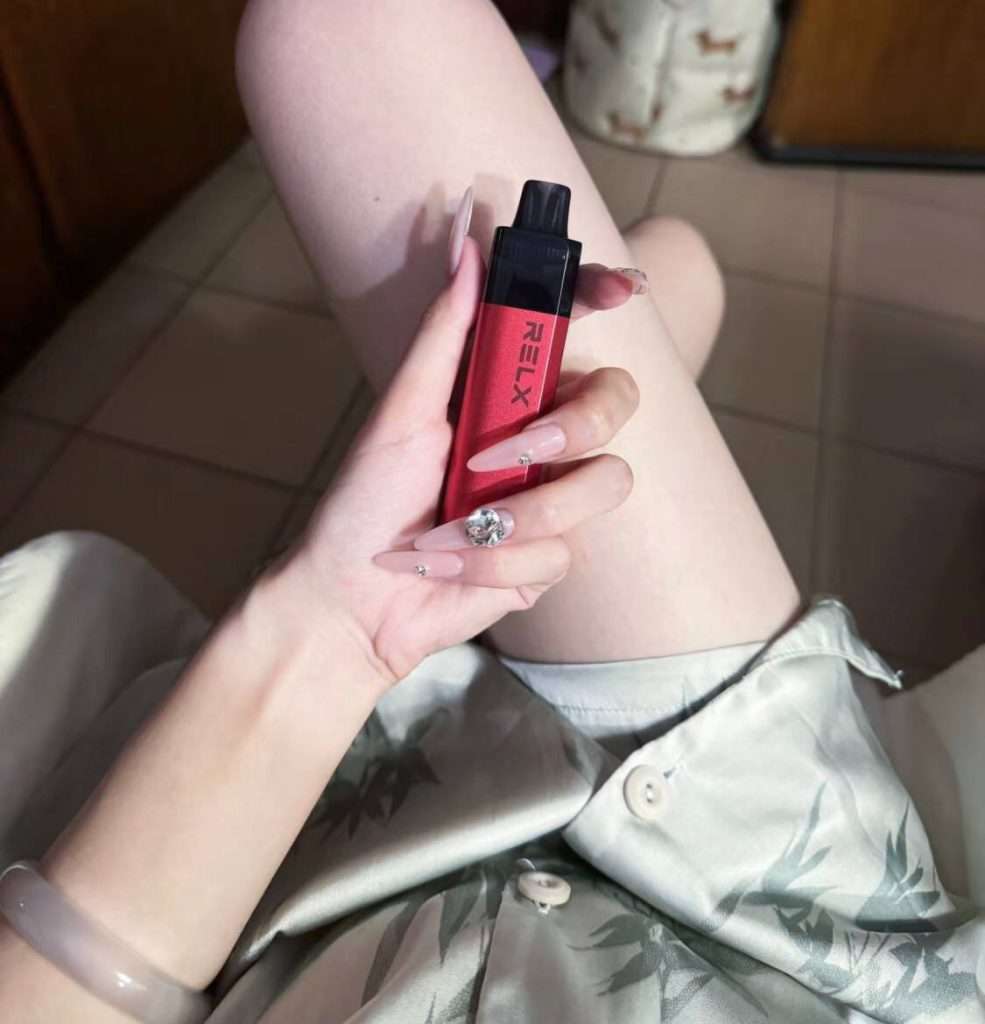 悦刻一次性电子烟多少钱？全系参数、价格与口味推荐（2025最新整理）