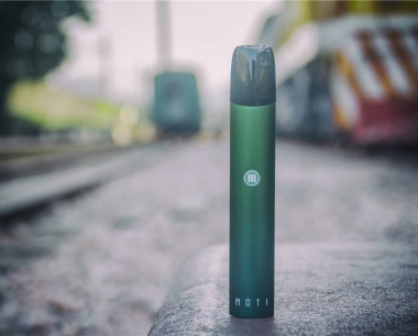 MOTIE魔笛!都TM是2毫升,凭啥你moti-c叫超大杯?!