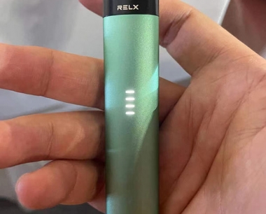 悦刻五代幻影售价268元/单杆,首批上市5款配色