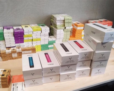 yooz柚子二代电子烟详细评测!简短介绍优缺点;烟弹口味与价格!