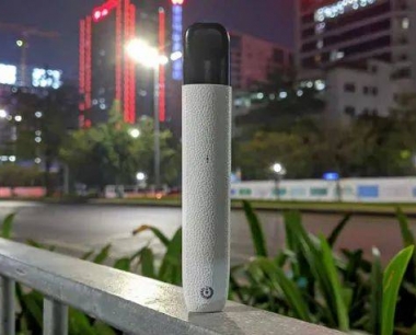 蓝沛随享杆套装测评:实用耐操的入门级电子烟产品